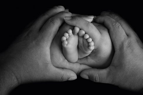 Fotografía Newborn o recién nacido en Vitoria-Gasteiz | Belly Painting Titxu | Estitxu Aguiriano