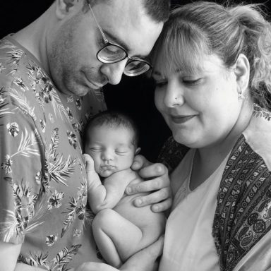 Fotografía Newborn o recién nacido en Vitoria-Gasteiz | Belly Painting Titxu | Estitxu Aguiriano