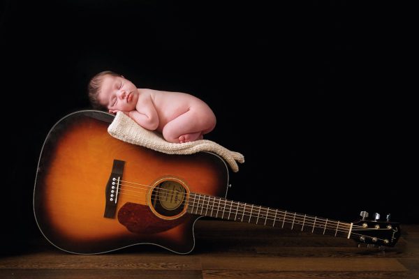 Fotografía Newborn o recién nacido en Vitoria-Gasteiz | Belly Painting Titxu | Estitxu Aguiriano