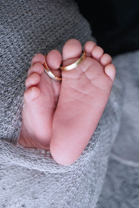 Fotografía Newborn o recién nacido en Vitoria-Gasteiz | Belly Painting Titxu | Estitxu Aguiriano