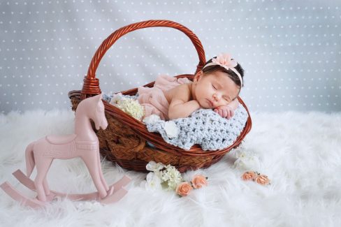 Fotografía Newborn o recién nacido en Vitoria-Gasteiz | Belly Painting Titxu | Estitxu Aguiriano