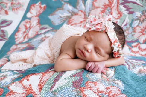 Fotografía Newborn o recién nacido en Vitoria-Gasteiz | Belly Painting Titxu | Estitxu Aguiriano