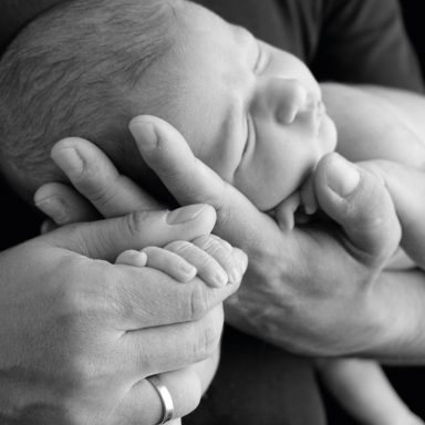 Fotografía Newborn o recién nacido en Vitoria-Gasteiz | Belly Painting Titxu | Estitxu Aguiriano
