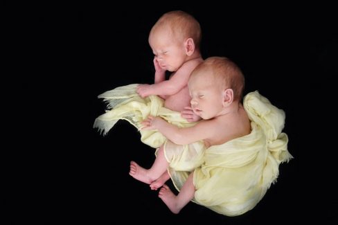 Fotografía Newborn o recién nacido en Vitoria-Gasteiz | Belly Painting Titxu | Estitxu Aguiriano