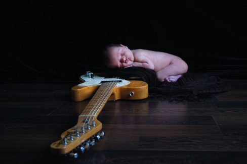 Fotografía Newborn o recién nacido en Vitoria-Gasteiz | Belly Painting Titxu | Estitxu Aguiriano