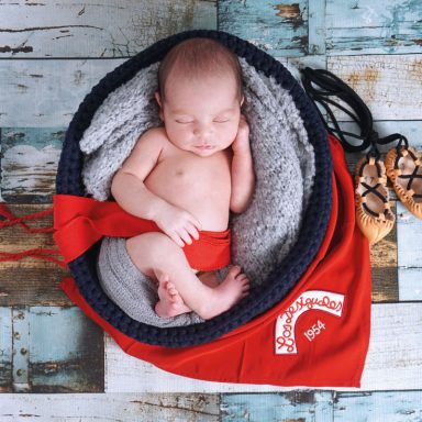 Fotografía Newborn o recién nacido en Vitoria-Gasteiz | Belly Painting Titxu | Estitxu Aguiriano