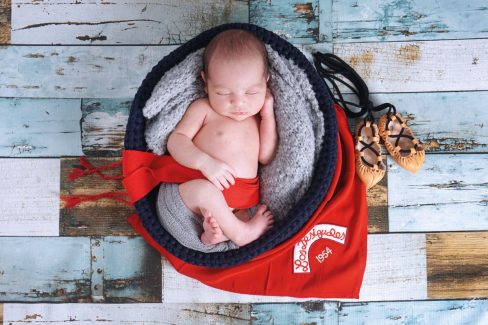Fotografía Newborn o recién nacido en Vitoria-Gasteiz | Belly Painting Titxu | Estitxu Aguiriano