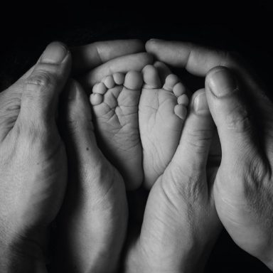 Fotografía Newborn o recién nacido en Vitoria-Gasteiz | Belly Painting Titxu | Estitxu Aguiriano